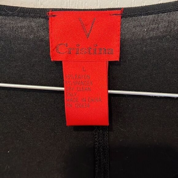 New V Cristina black blouse with silver button detail - Picture 2 of 4